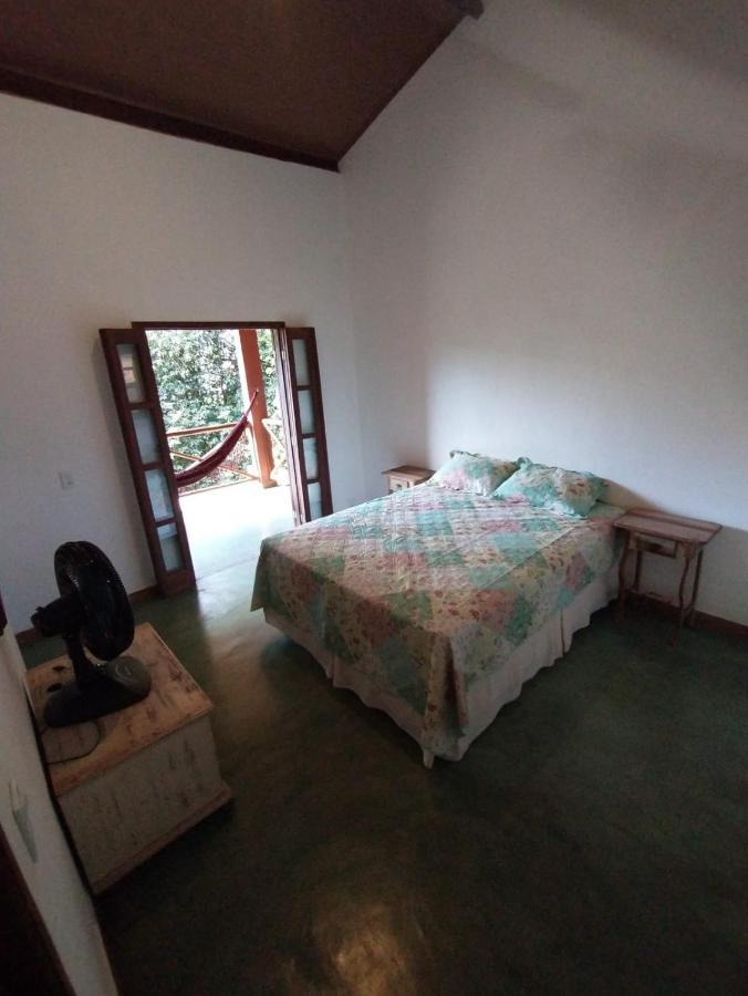Casa Colmeia Holiday home *